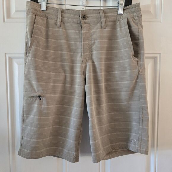 O’Neill Crossover Shorts Mens 30 Gray Khaki  Striped Hybrid Board Golf Summer - Picture 1 of 7